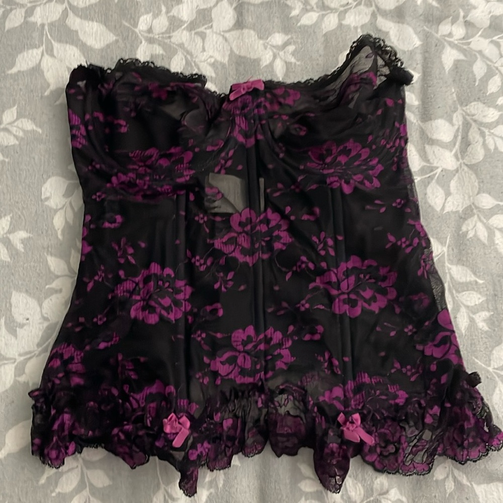 black with purple flower corset lightly worn